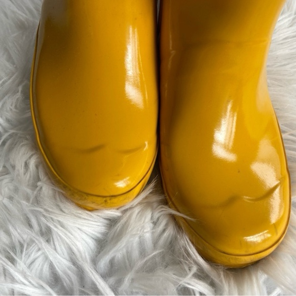 Kids sz 2 YellowHunter boots - Picture 5 of 6